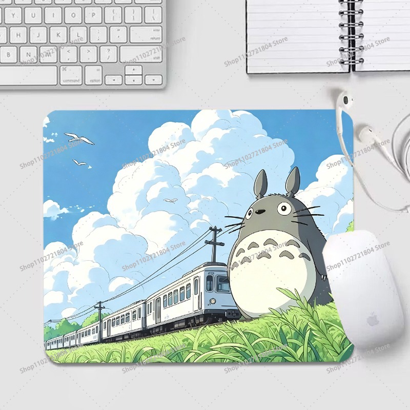 Totoro 18X22cm Mouse Pad Anime - Pc Gaming Lounge incelemesi ve fiyatı